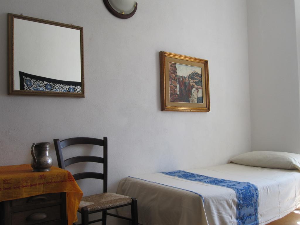 Campi Elisi B&B Sassari Rum bild