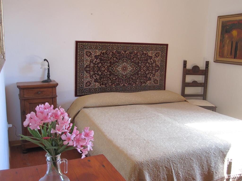 Campi Elisi B&B Sassari Rum bild